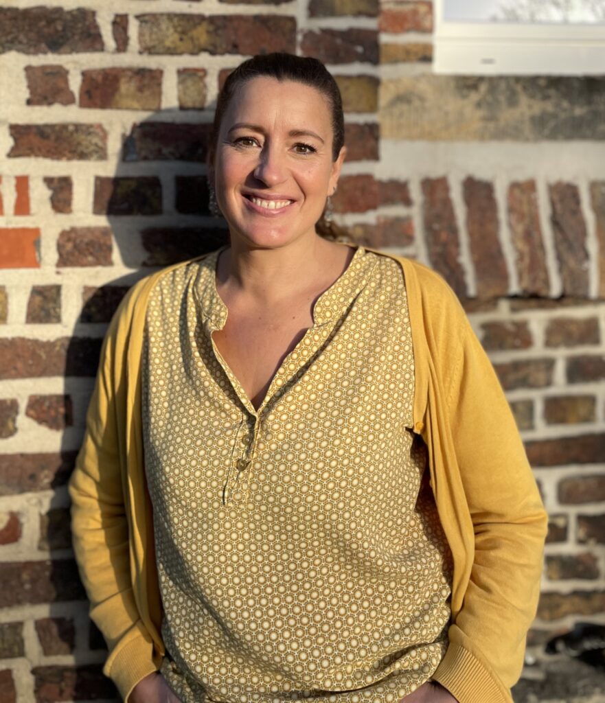 Ansprechpartnerin Daniela Mersch ist zu sehen